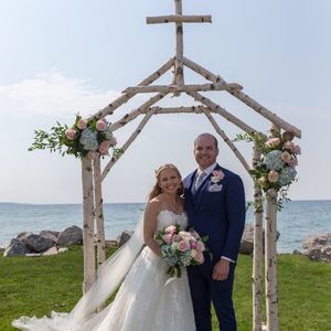 Meet your Posher, Ally